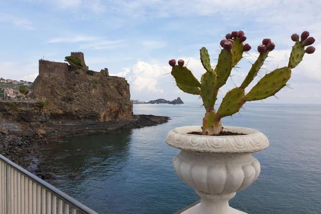 Casa Alessia Appartement Aci Castello Buitenkant foto